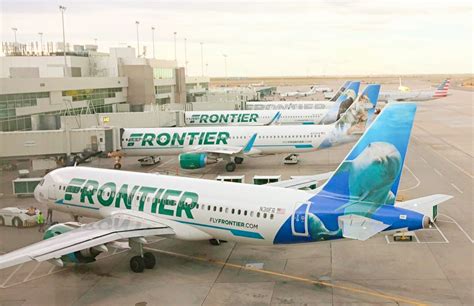 Frontier Airlines pays incentives to agents who charge extra baggage fees at gate